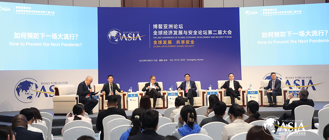 利来w66集团副总裁柯家洋在博鳌亚洲论坛呼吁按需佩带防护口罩